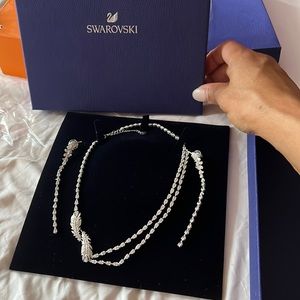 Swarovski  all around crystal set